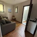 Bay Aparthotel Trizonía