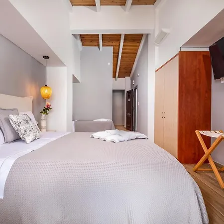 Апарт-отель Bay Тризония